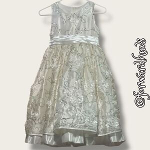Princess Kloset Girls Special Occasion Dress – Cream White Silver Floral - Size